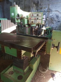 TOS FN40 milling machine for sale